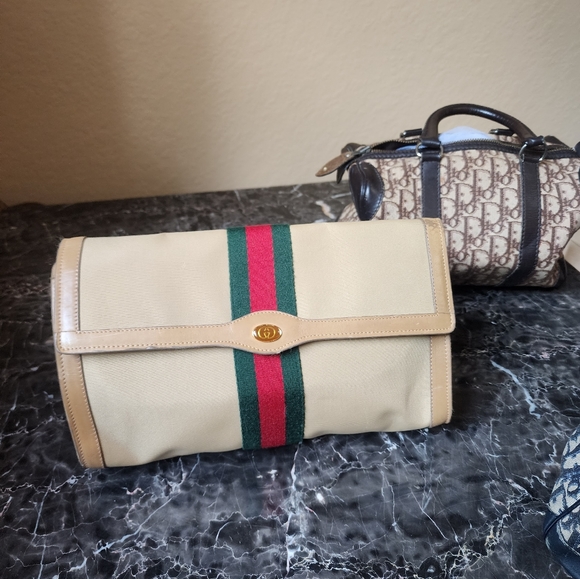 Gucci toiletry clutch - Picture 1 of 11